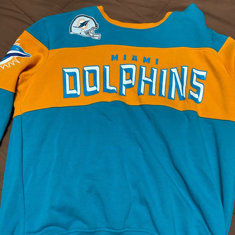 Men’s Miami dolphins sweater
